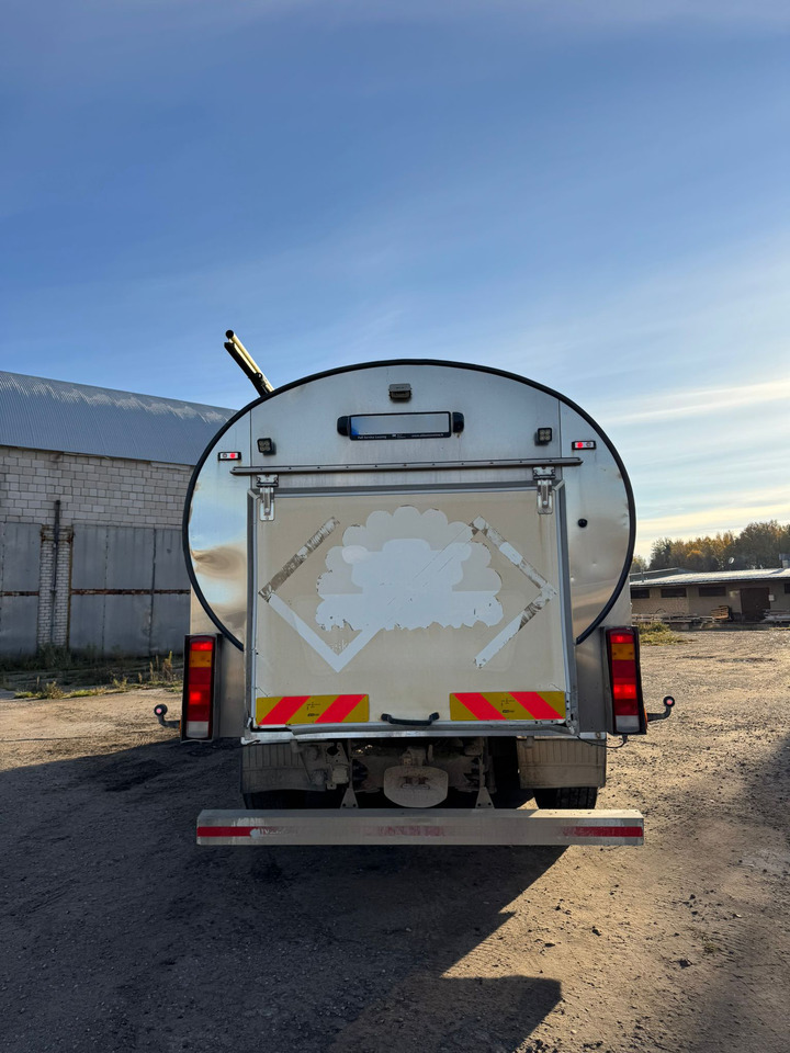 Tankbil för transportering mjölk SCANIA R480: bild 6 Tankbil för transportering mjölk SCANIA R480: bild 6