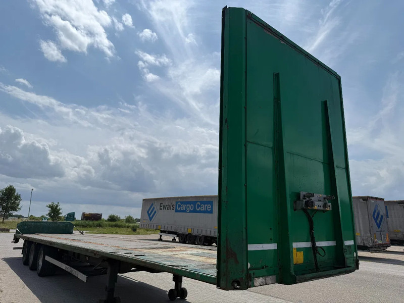 LAG inruil mega's LAG/ Van Hool 2008 / 1998 / 1997 - Skåp semitrailer: bild 2 LAG inruil mega's LAG/ Van Hool 2008 / 1998 / 1997 - Skåp semitrailer: bild 2