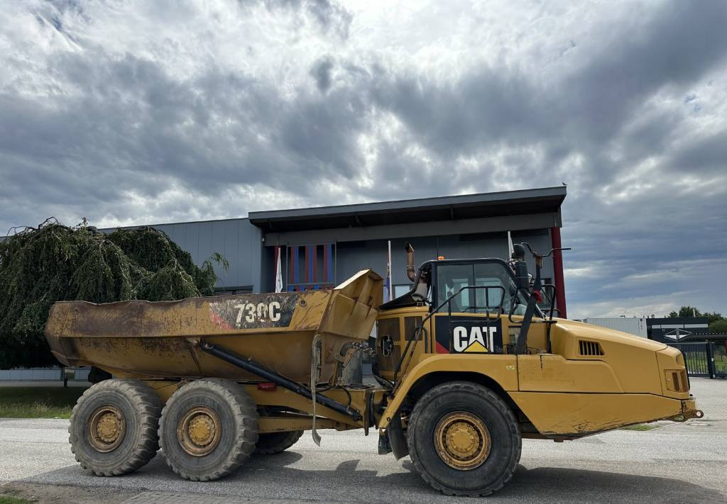CAT 730 C Auto lubrication + Klima CE + EPA - Ramstyrd dumper: bild 5 CAT 730 C Auto lubrication + Klima CE + EPA - Ramstyrd dumper: bild 5