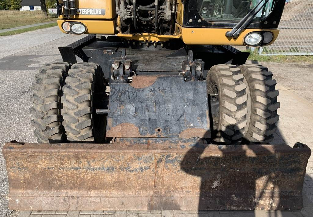 CAT M313- M315- M316 -M318 D Schild / blade - Grävmaskin på däck: bild 3 CAT M313- M315- M316 -M318 D Schild / blade - Grävmaskin på däck: bild 3