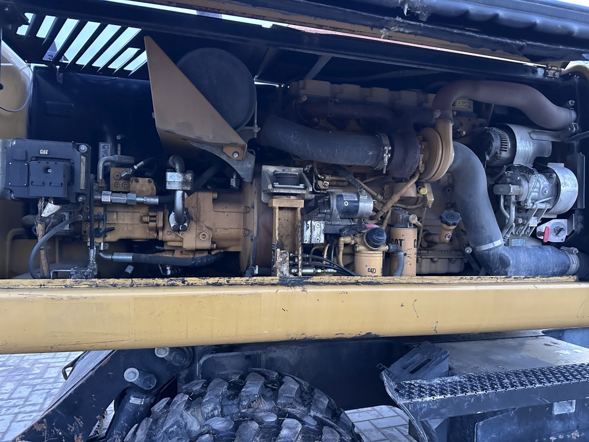 Grävmaskin på däck CATERPILLAR M 318 D full Hydr. Top Zustand German machine !: bild 17 Grävmaskin på däck CATERPILLAR M 318 D full Hydr. Top Zustand German machine !: bild 17
