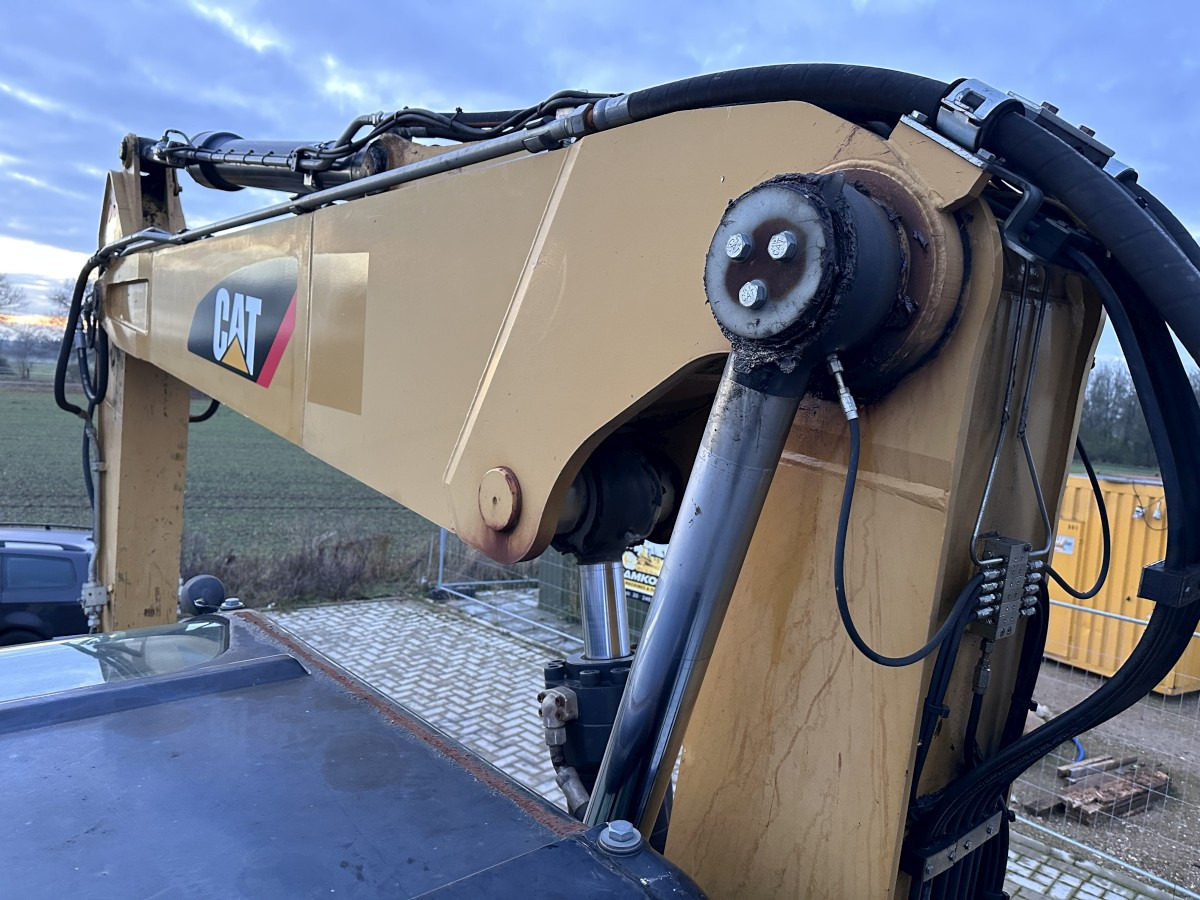 Grävmaskin på däck CATERPILLAR M 318 D full Hydr. Top Zustand German machine !: bild 20 Grävmaskin på däck CATERPILLAR M 318 D full Hydr. Top Zustand German machine !: bild 20