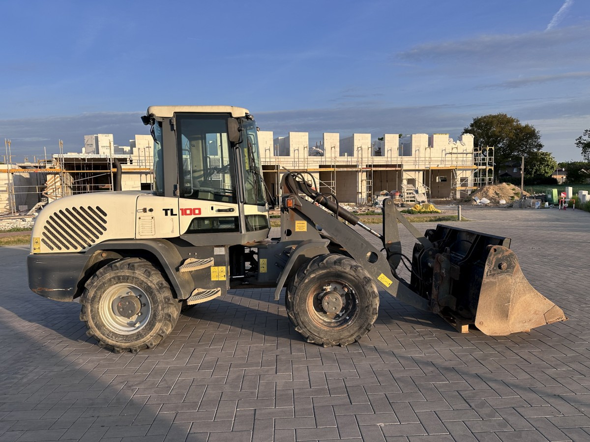 TEREX TL 100 - 30 Km/h Schaufel + Palettengabel Top ! - Hjullastare: bild 2 TEREX TL 100 - 30 Km/h Schaufel + Palettengabel Top ! - Hjullastare: bild 2