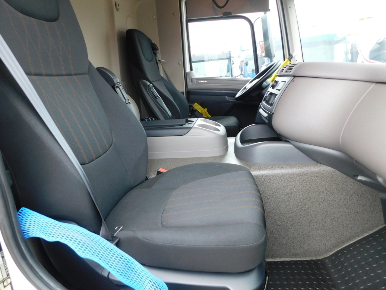 Daf Cf 450 fad - Tippbil lastbil: bild 5 Daf Cf 450 fad - Tippbil lastbil: bild 5