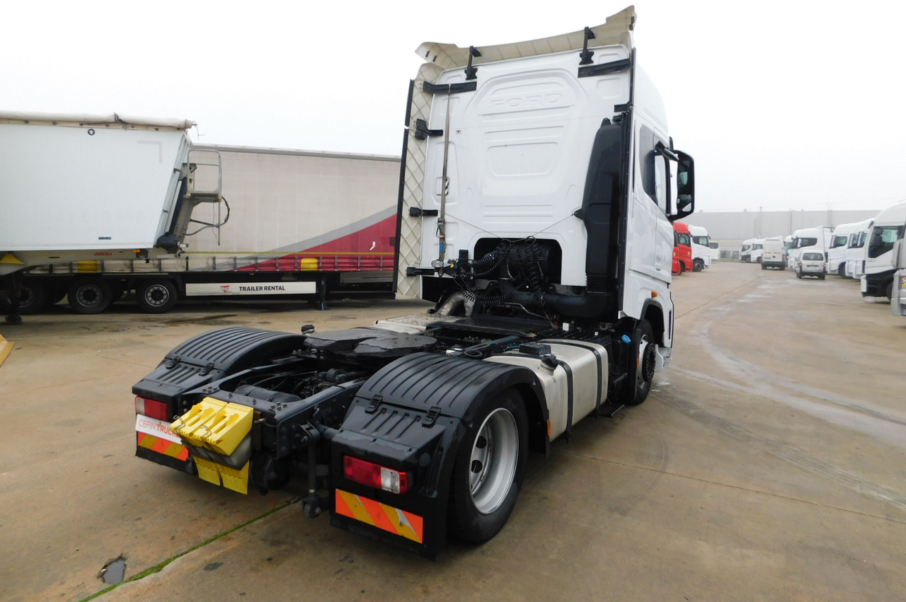 Ford F max ll 4x2 scab e6 12tx2620 - Dragbil: bild 3 Ford F max ll 4x2 scab e6 12tx2620 - Dragbil: bild 3