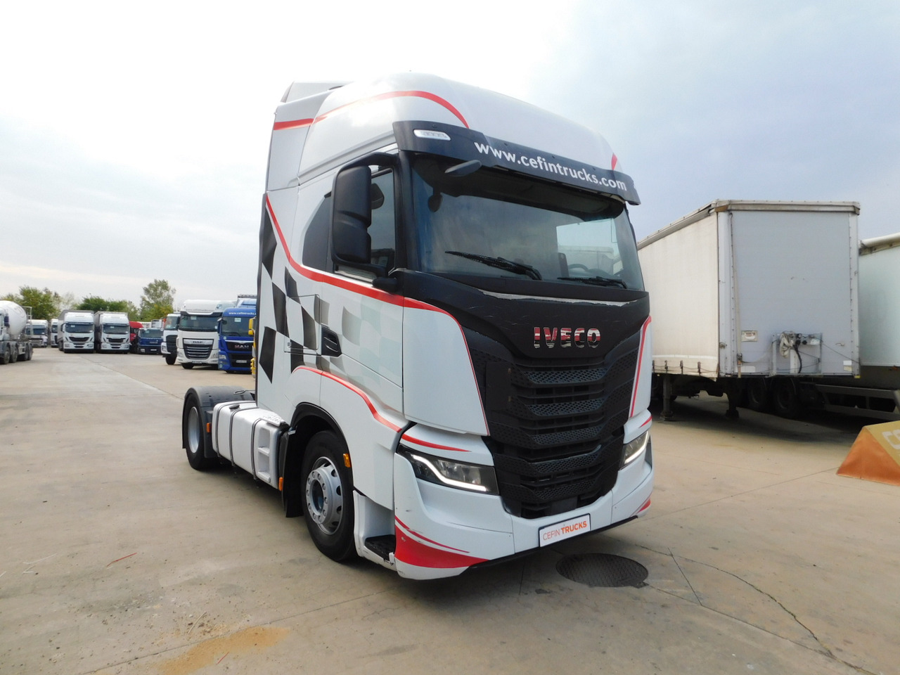 Iveco As440stp - Dragbil: bild 2 Iveco As440stp - Dragbil: bild 2