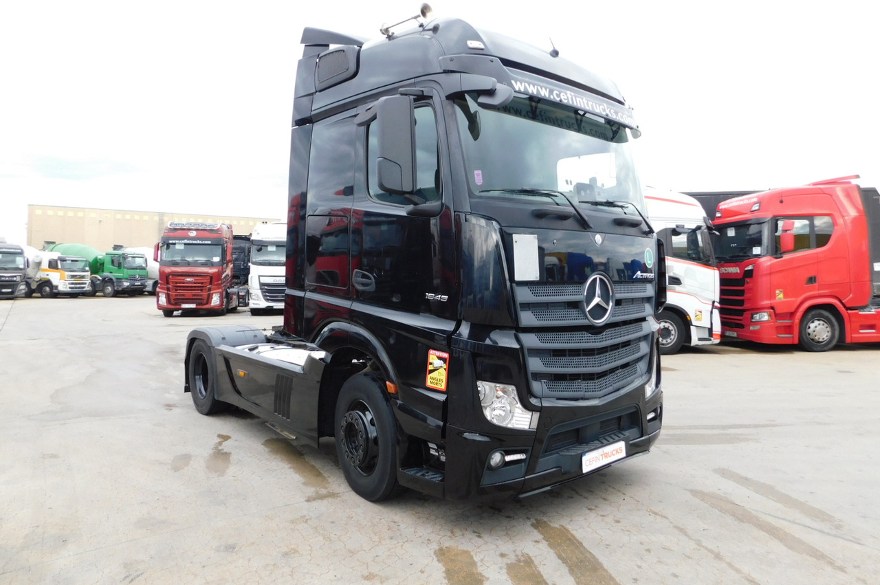 Mercedes Actros - Dragbil: bild 2 Mercedes Actros - Dragbil: bild 2