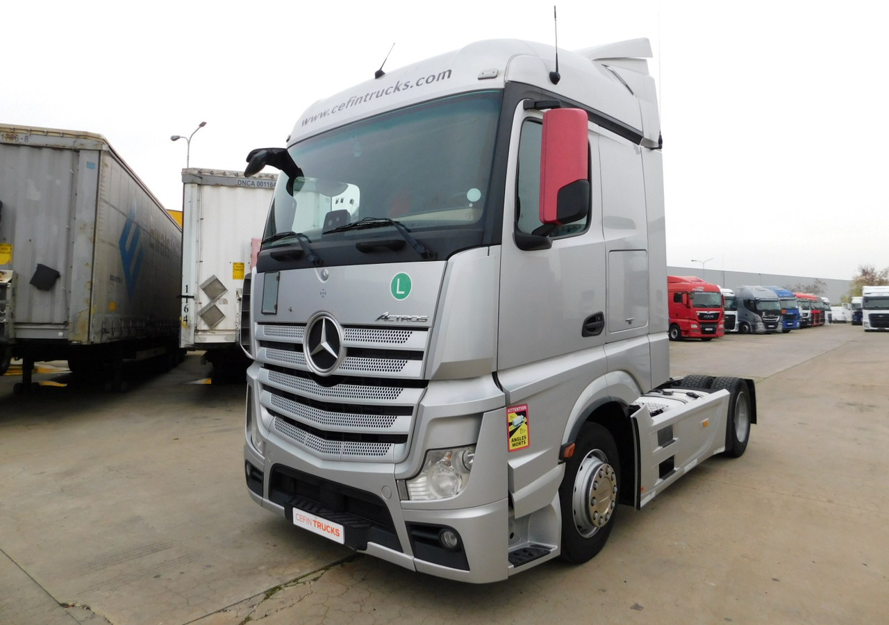 Mercedes Actros - Dragbil: bild 1 Mercedes Actros - Dragbil: bild 1