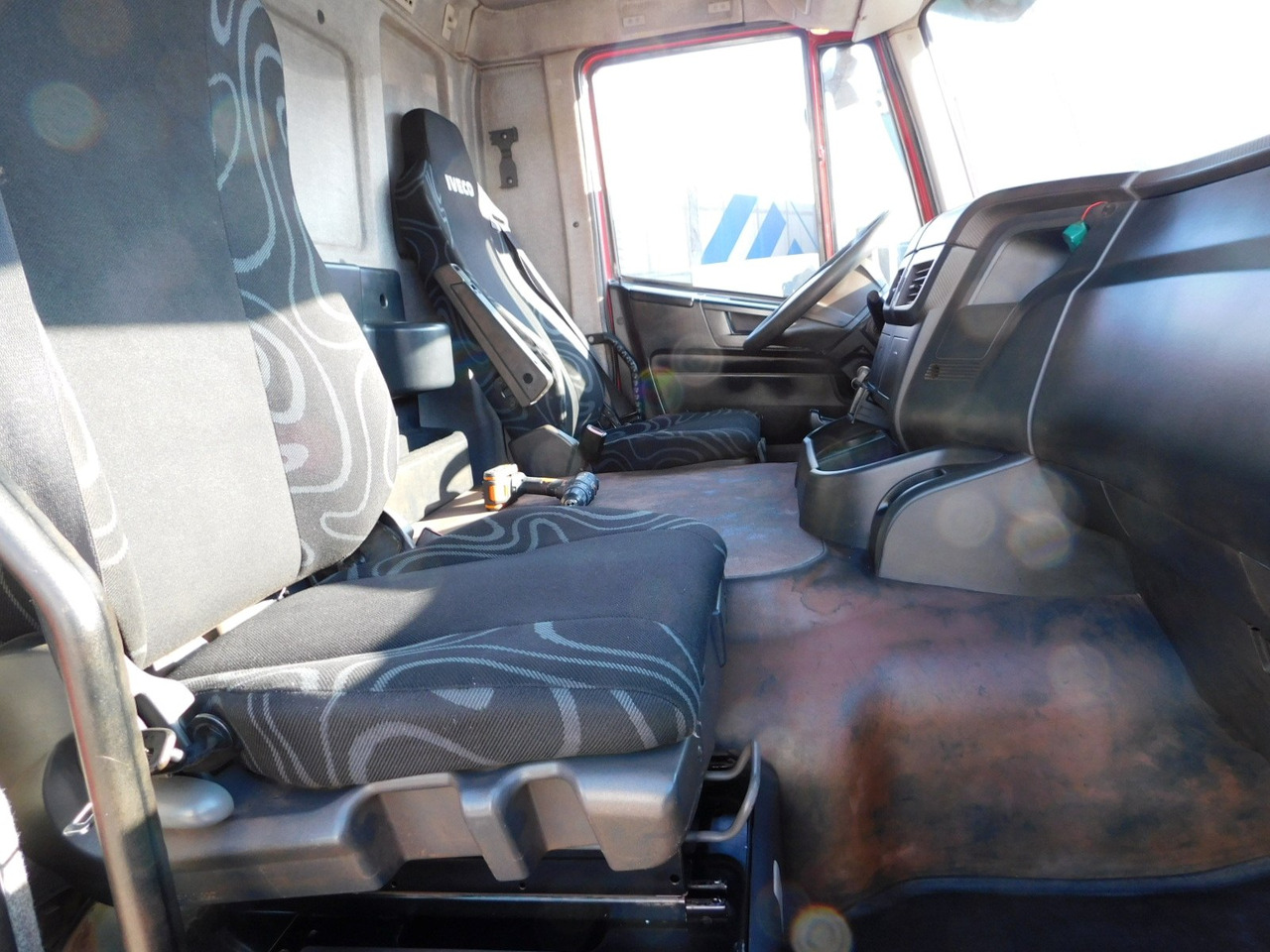 Iveco Trakker 450 - Tippbil lastbil: bild 5 Iveco Trakker 450 - Tippbil lastbil: bild 5