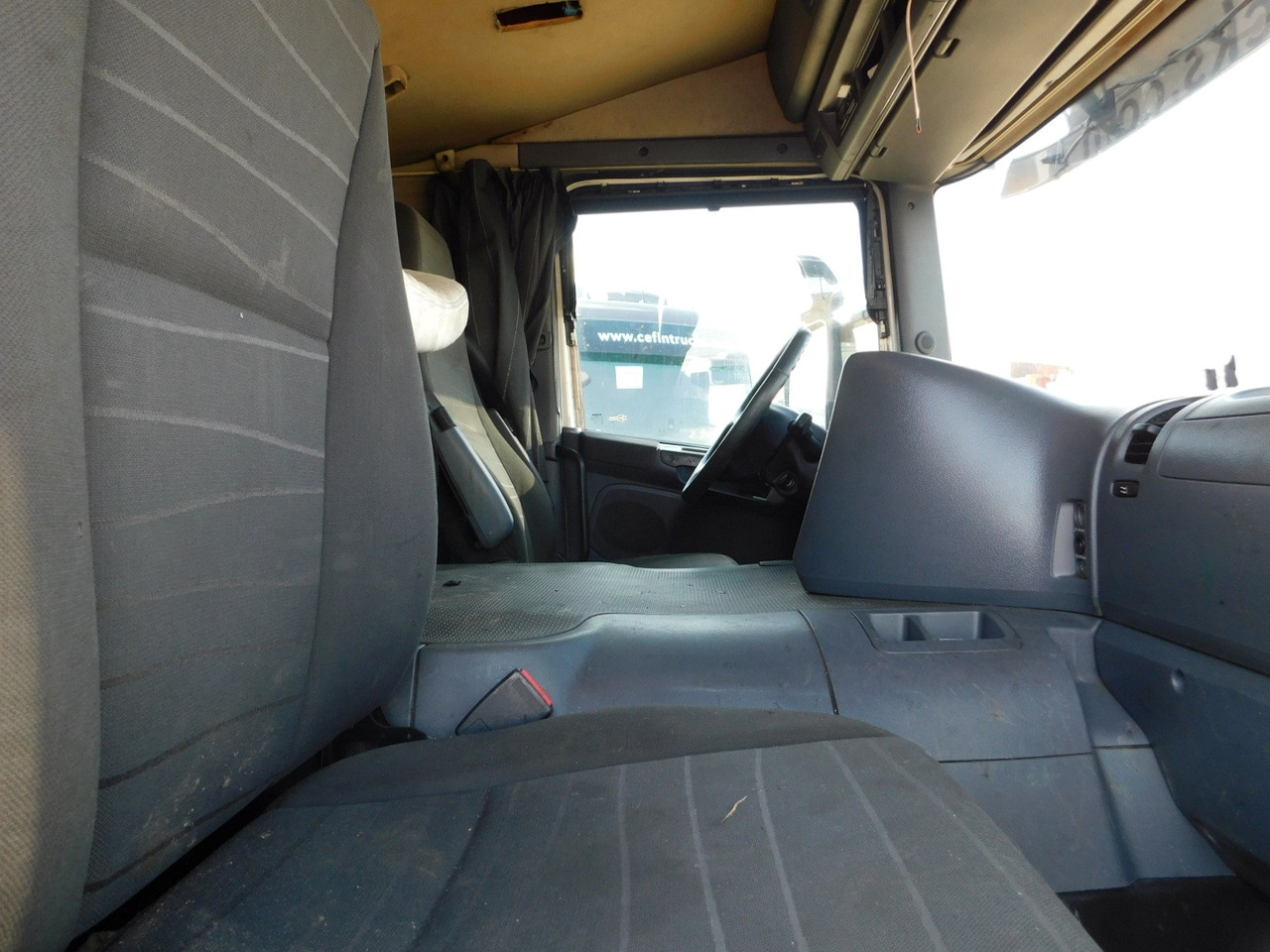 Scania Lb 4x2 - Biltransportbil lastbil: bild 5 Scania Lb 4x2 - Biltransportbil lastbil: bild 5