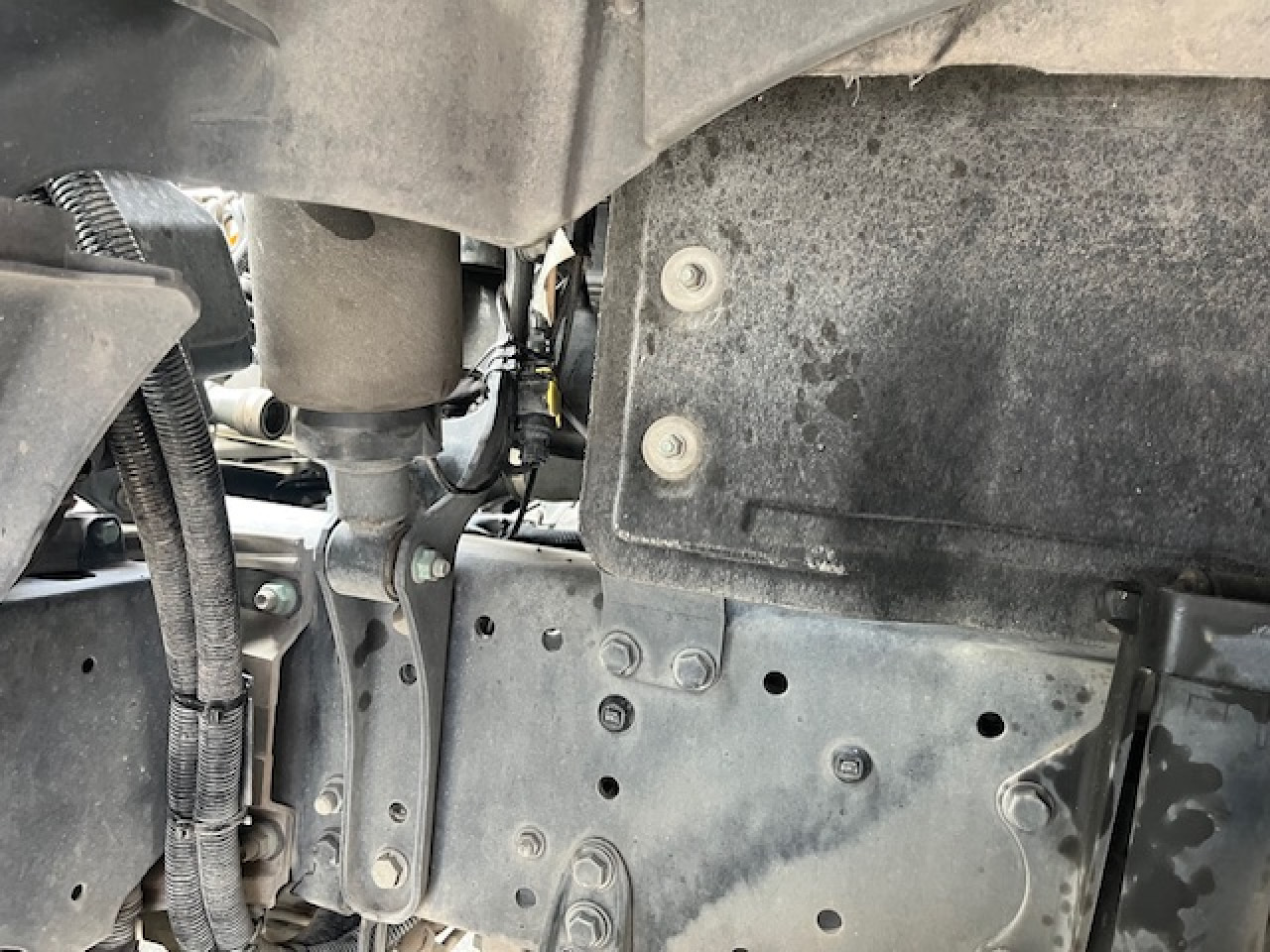 MAN 18.510 4x2 BL SA Kompressor - Kippyhdraulik - ADR - Dragbil: bild 4 MAN 18.510 4x2 BL SA Kompressor - Kippyhdraulik - ADR - Dragbil: bild 4