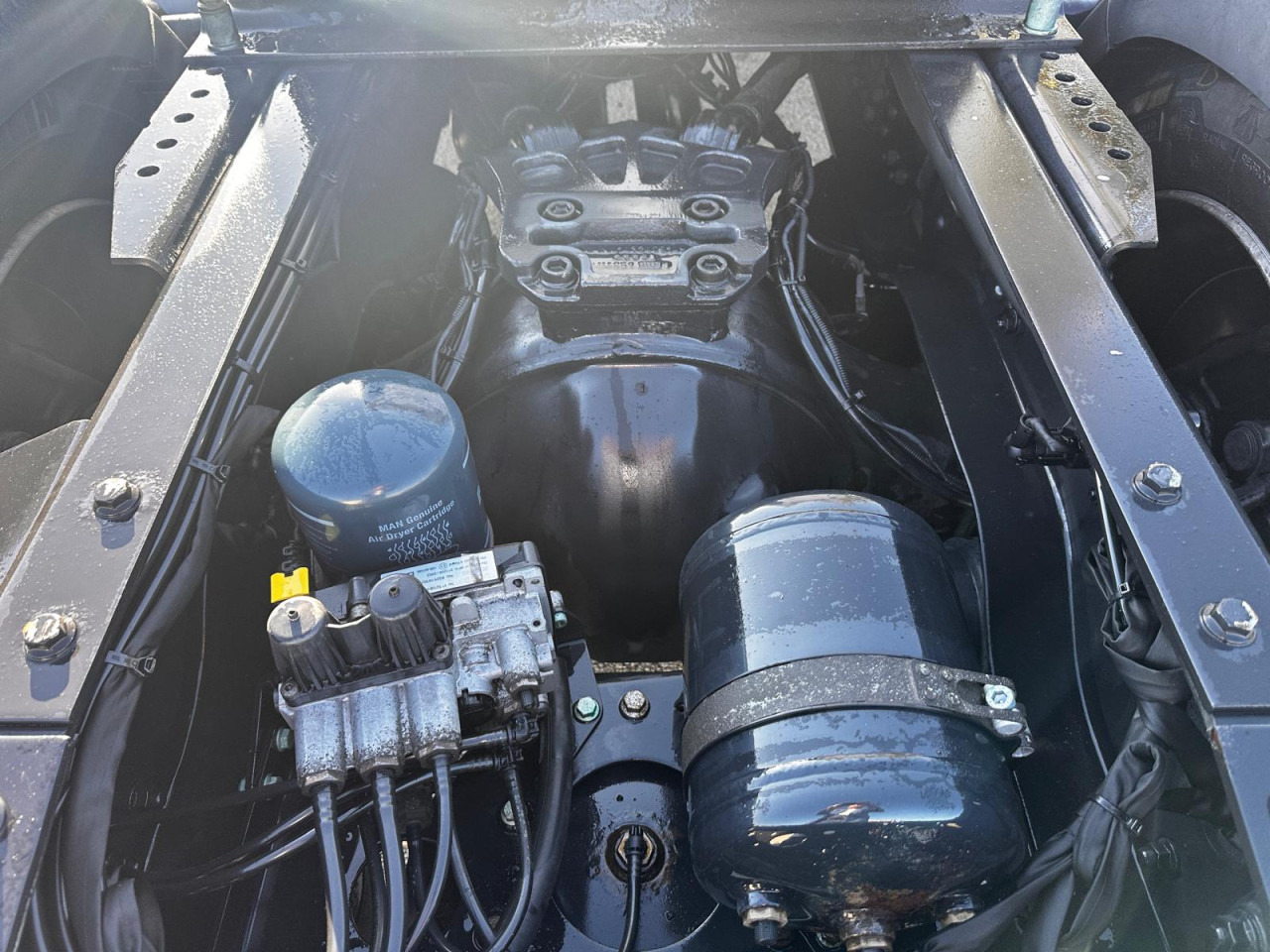 MAN MAN TGX 18.470 LL SA Euro6 Retarder Luftfeder ZV - Dragbil: bild 4 MAN MAN TGX 18.470 LL SA Euro6 Retarder Luftfeder ZV - Dragbil: bild 4