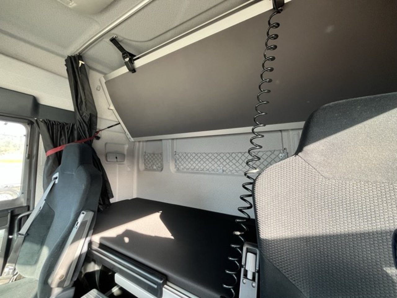 MAN TGX 26.480 6x4 BLS Euro6 Intarder Klima Luftfeder - Dragbil: bild 5 MAN TGX 26.480 6x4 BLS Euro6 Intarder Klima Luftfeder - Dragbil: bild 5