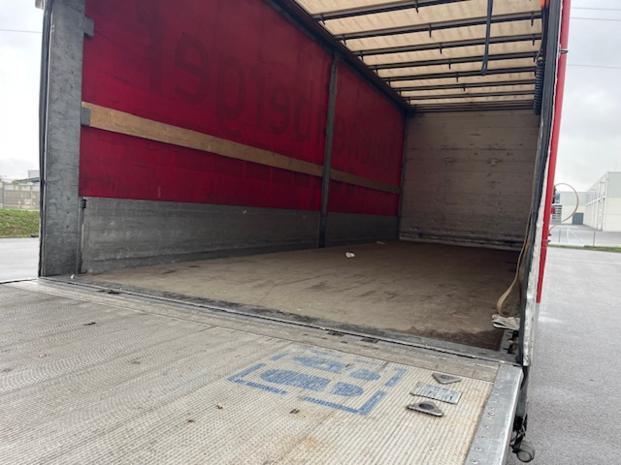 MAN TGM 18.320 4x2 BL Durchladbar - mit Tandemhänger - Kapellbil: bild 3 MAN TGM 18.320 4x2 BL Durchladbar - mit Tandemhänger - Kapellbil: bild 3