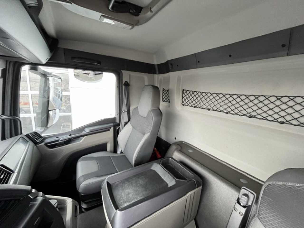 MAN TGS 26.360 6x2-4 LL Euro6 Klima AHK Luftfeder - Chassi lastbil: bild 3 MAN TGS 26.360 6x2-4 LL Euro6 Klima AHK Luftfeder - Chassi lastbil: bild 3