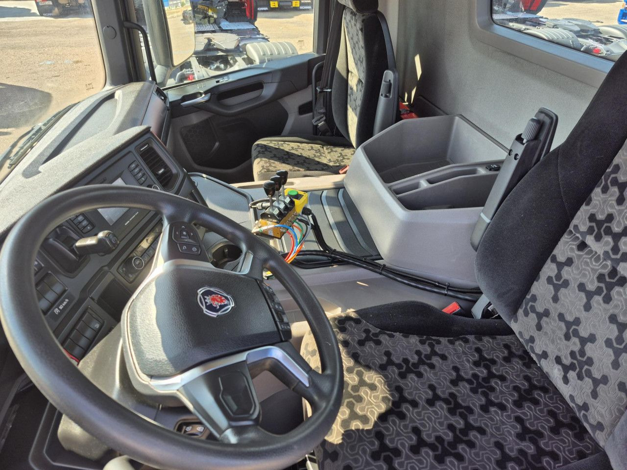 Scania P 340 - Dragbil: bild 5 Scania P 340 - Dragbil: bild 5