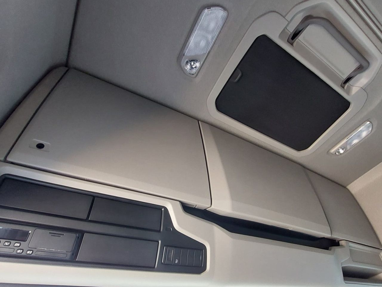 Scania R 460 - Dragbil: bild 5 Scania R 460 - Dragbil: bild 5