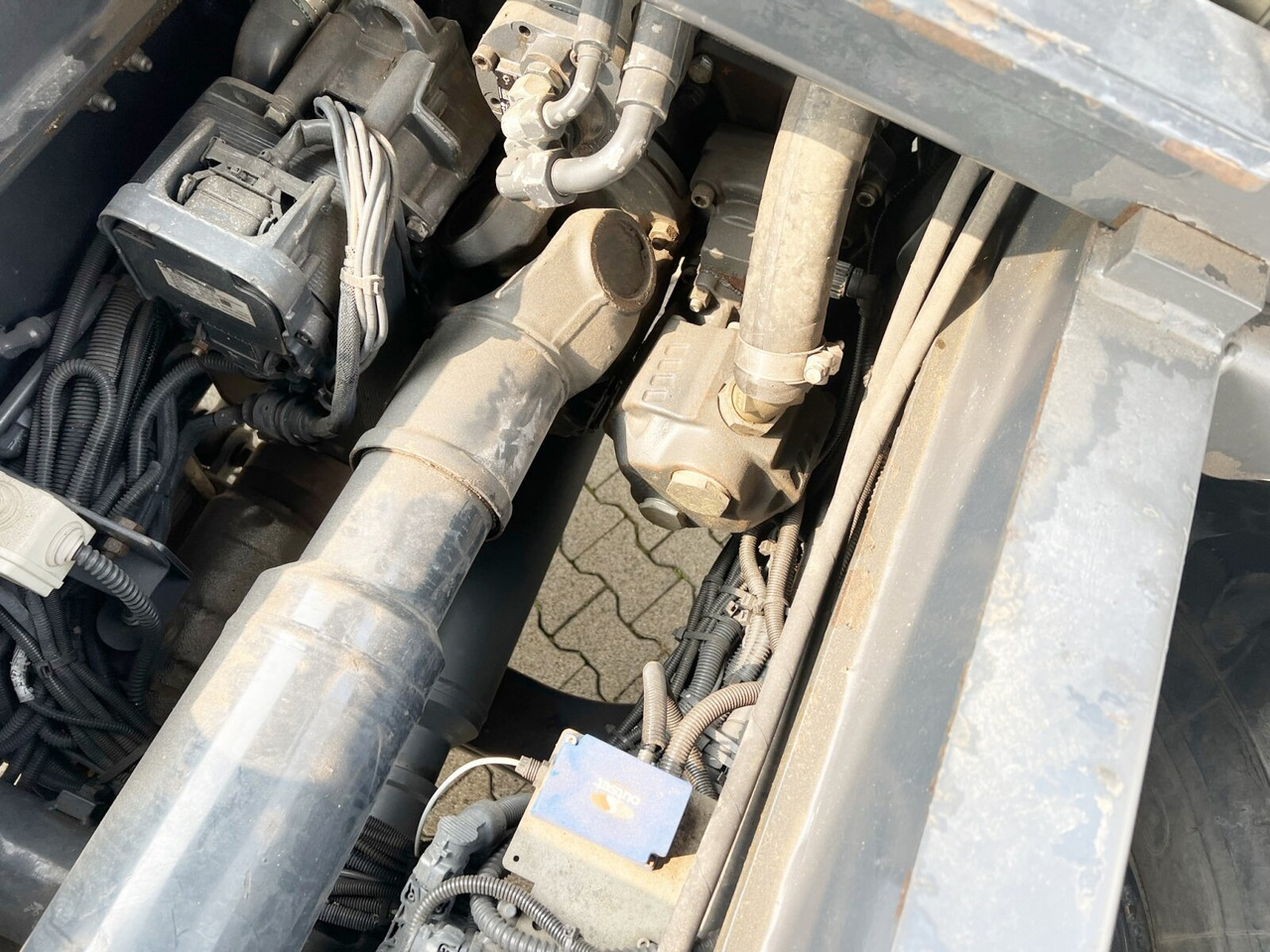 ASTRA HD9 86.56 8x6, 24m³ Mulde, Intarder ASTRA HD9 86.56 8x6, 24m³ Mulde, Intarder - Dumper: bild 3 ASTRA HD9 86.56 8x6, 24m³ Mulde, Intarder ASTRA HD9 86.56 8x6, 24m³ Mulde, Intarder - Dumper: bild 3