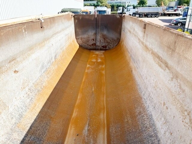 Tippbil semitrailer Carnehl CHKS34/HS CHKS34/HS, Stahlmulde ca. 29m³, HARDOX, Liftachse, Schütte: bild 8 Tippbil semitrailer Carnehl CHKS34/HS CHKS34/HS, Stahlmulde ca. 29m³, HARDOX, Liftachse, Schütte: bild 8