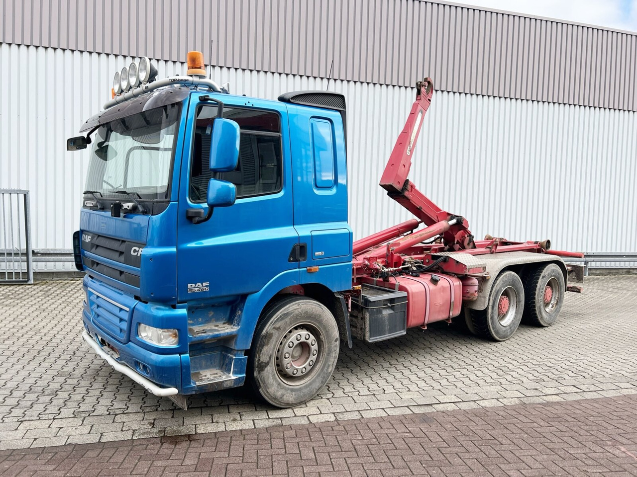 DAF AT 85.460 6x4 AT 85.460 6x4, Abrollkipper Palfinger T20 - Lastväxlare lastbil: bild 1 DAF AT 85.460 6x4 AT 85.460 6x4, Abrollkipper Palfinger T20 - Lastväxlare lastbil: bild 1