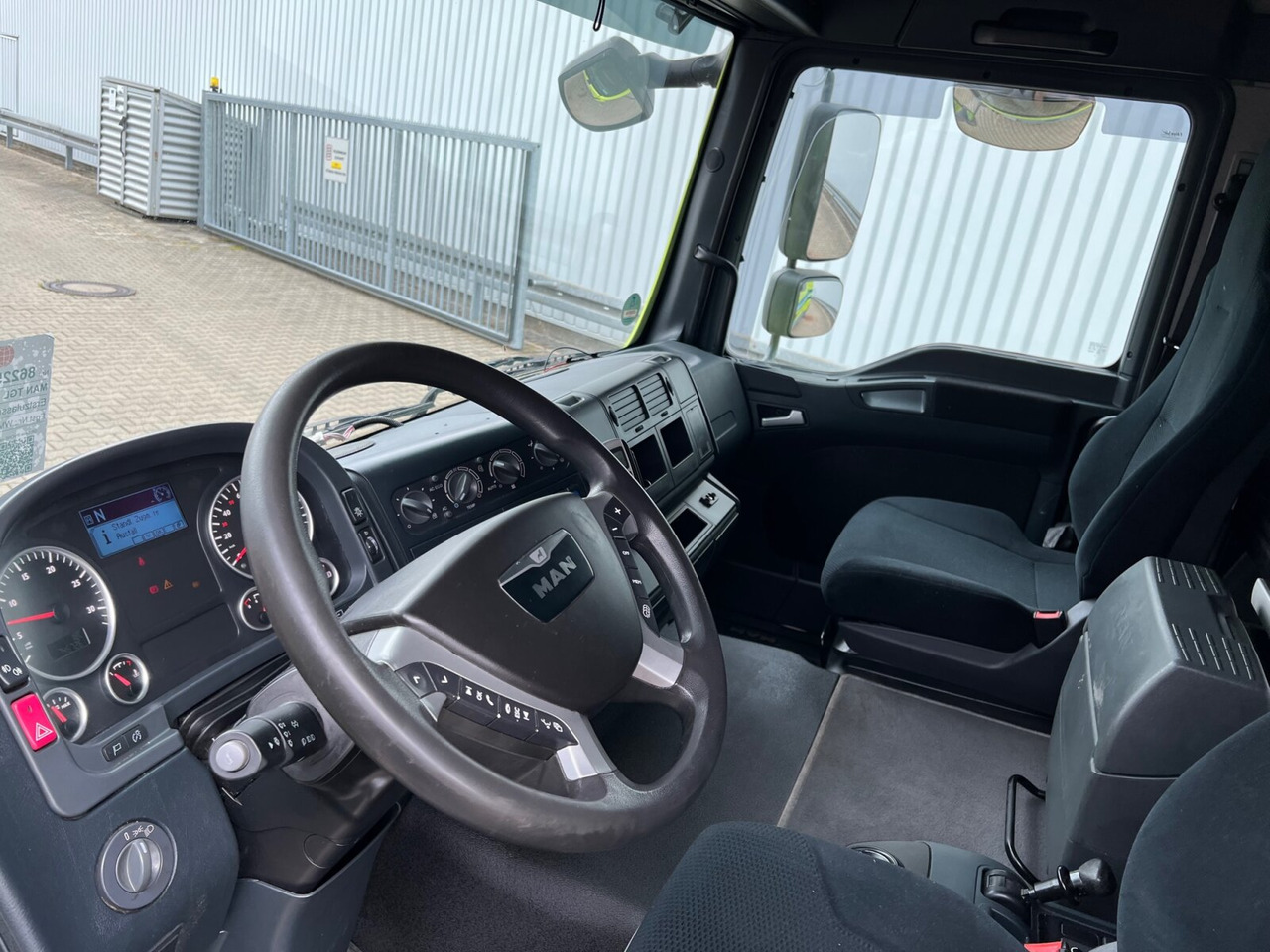 MAN TGL 8.220 4X2 BL TGL 8.220 4X2 BL - Dragbil: bild 3 MAN TGL 8.220 4X2 BL TGL 8.220 4X2 BL - Dragbil: bild 3