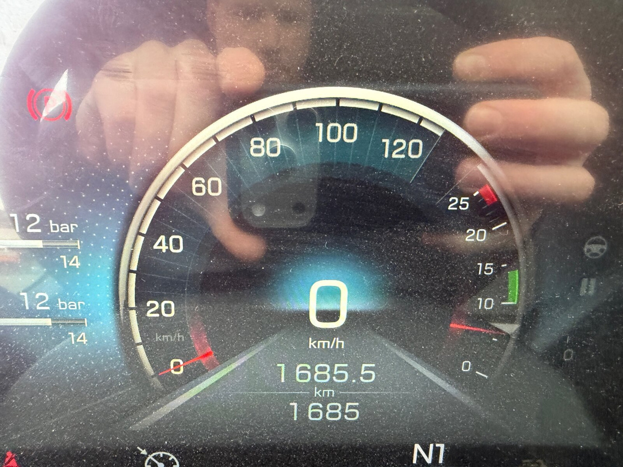 Mercedes-Benz Arocs 1840 K 4x2 Arocs 1840 K 4x2, MultimediaCockpit, 2x Nebenantrieb, NMV & Motorabtrieb - Dragbil: bild 4 Mercedes-Benz Arocs 1840 K 4x2 Arocs 1840 K 4x2, MultimediaCockpit, 2x Nebenantrieb, NMV & Motorabtrieb - Dragbil: bild 4