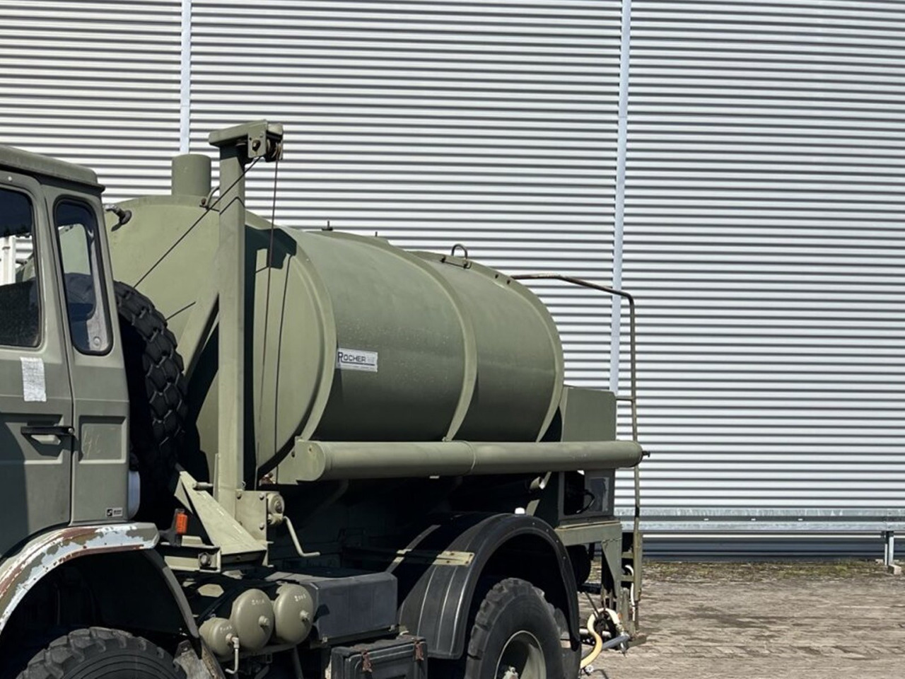 Tankbil FF 95 E 18 WR 4x4 FF 95 E 18 WR 4x4, 6000l Wassertank: bild 8