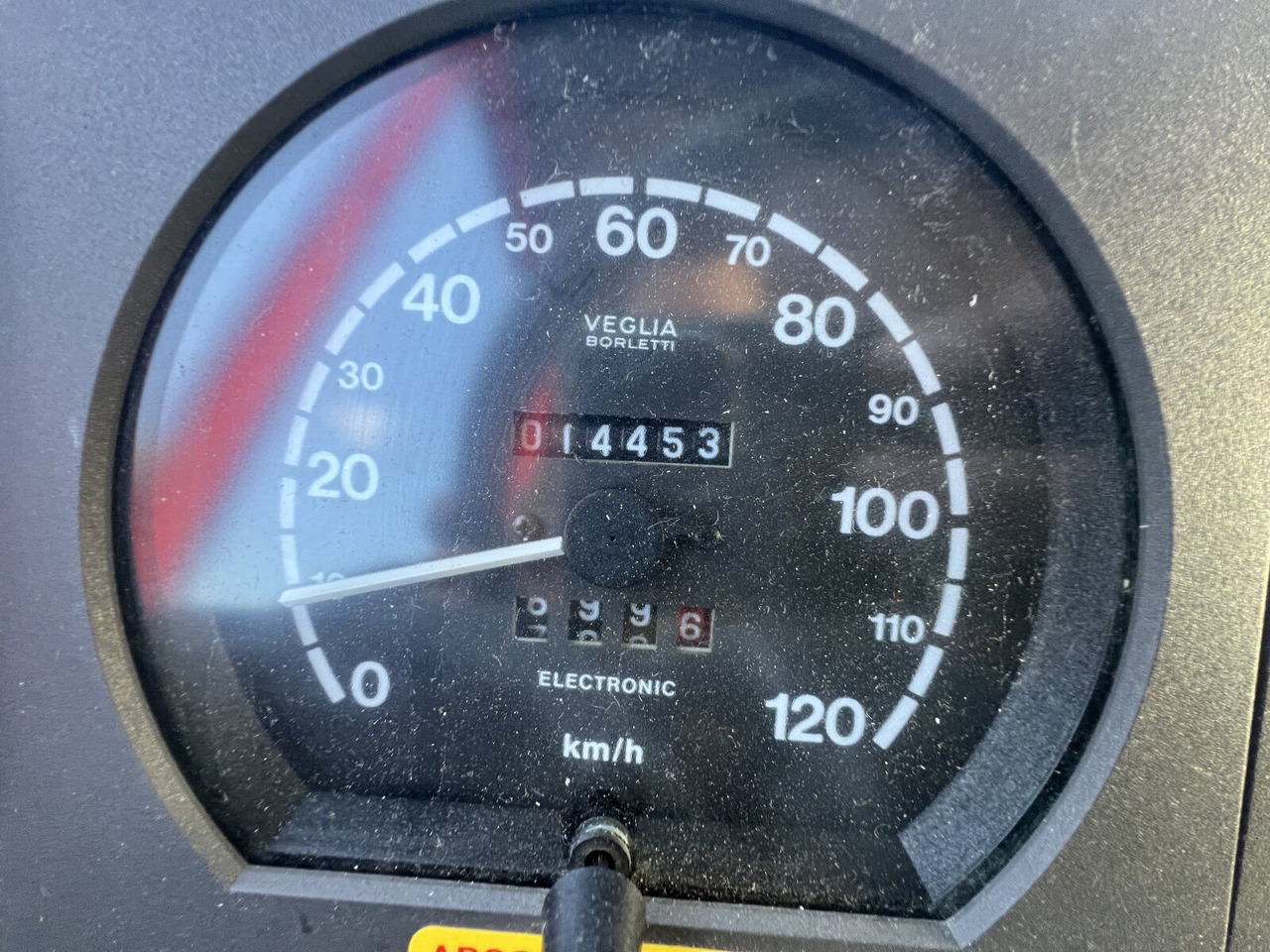 FF 95 E 18 WR 4x4 FF 95 E 18 WR 4x4, 6000l Wassertank - Tankbil: bild 5 FF 95 E 18 WR 4x4 FF 95 E 18 WR 4x4, 6000l Wassertank - Tankbil: bild 5