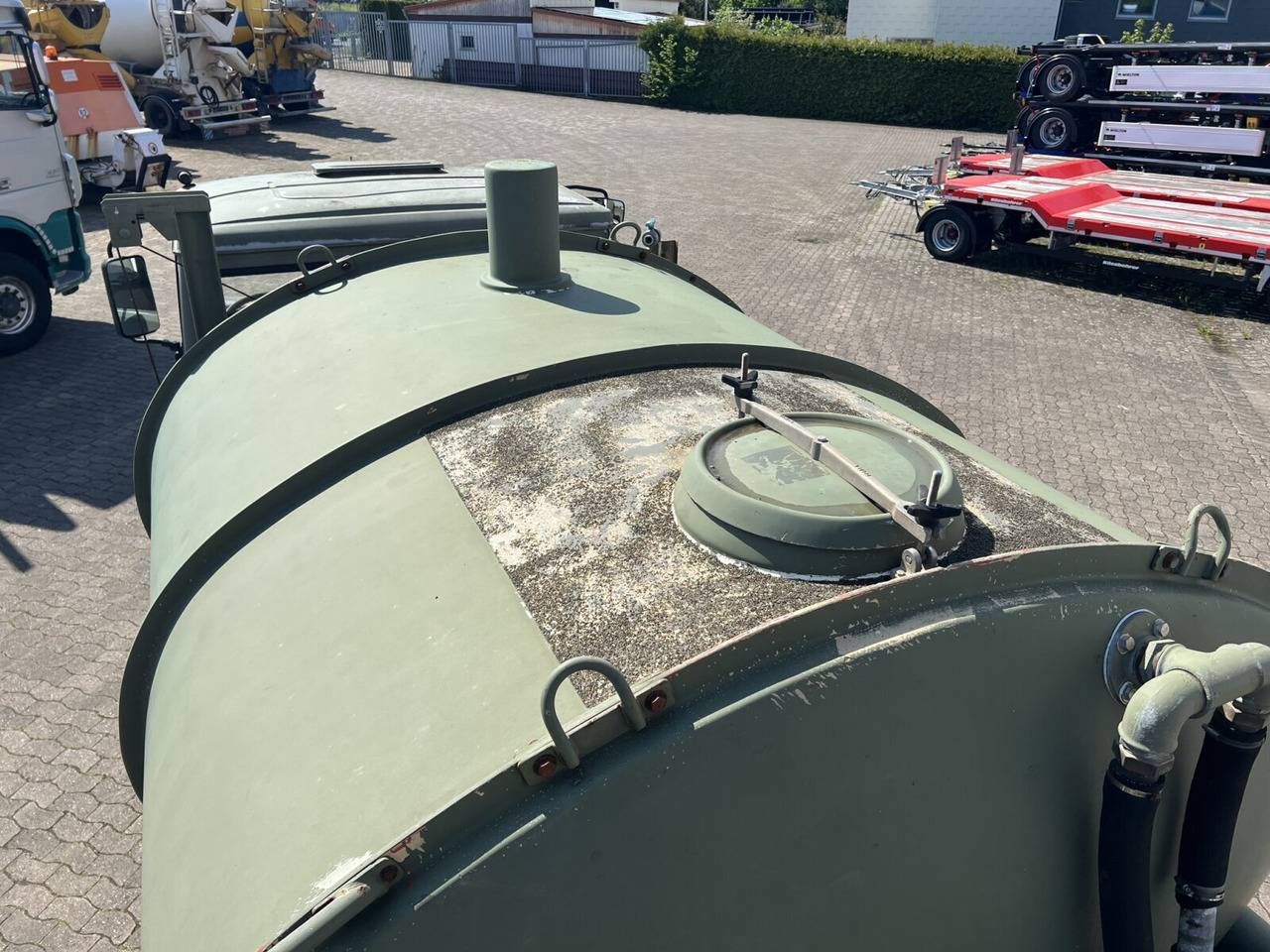 Tankbil FF 95 E 18 WR 4x4 FF 95 E 18 WR 4x4, 6000l Wassertank: bild 14