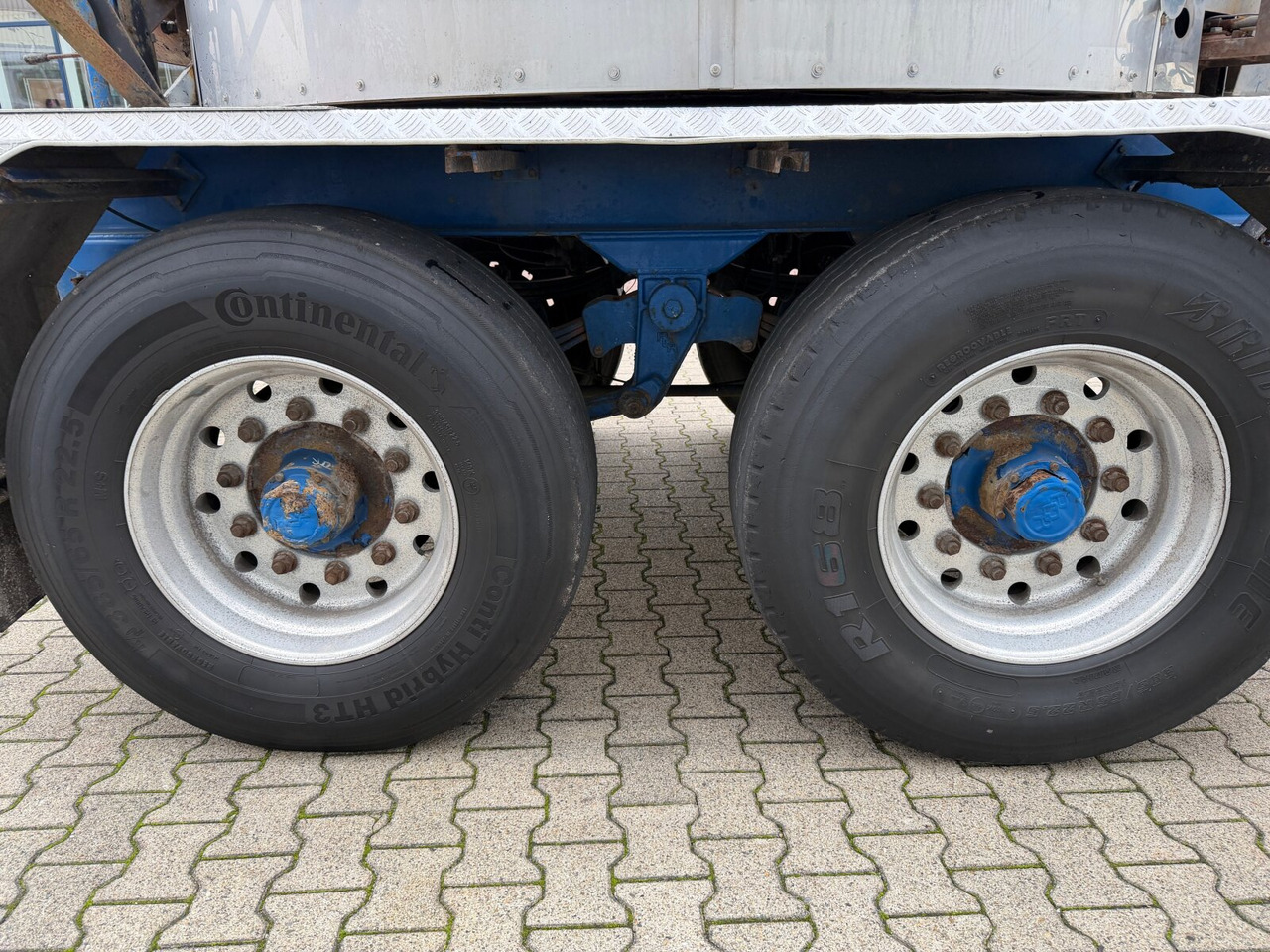 Faehndrich AG TKS-Z13 Asphaltkocher Faehndrich AG TKS-Z13 Asphaltkocher - Bitumenspridare: bild 3 Faehndrich AG TKS-Z13 Asphaltkocher Faehndrich AG TKS-Z13 Asphaltkocher - Bitumenspridare: bild 3