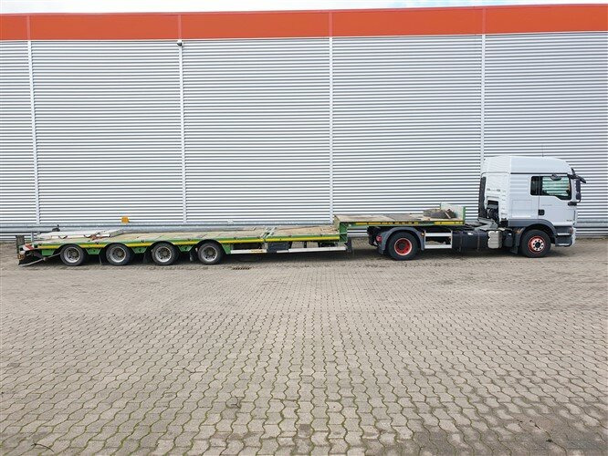 Faymonville STN-4AX STN-4AX, Ausziehbar auf 16,8m, 2x Lenkachse - Låg lastare semitrailer: bild 2 Faymonville STN-4AX STN-4AX, Ausziehbar auf 16,8m, 2x Lenkachse - Låg lastare semitrailer: bild 2