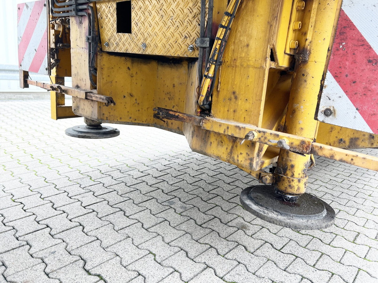 Goldhofer STZ-L6-62/80 STZ-L6-62/80, 5x Lenkachse - Låg lastare semitrailer: bild 3 Goldhofer STZ-L6-62/80 STZ-L6-62/80, 5x Lenkachse - Låg lastare semitrailer: bild 3