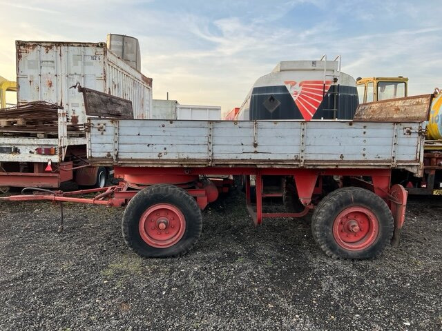 Gummiwagen 3-Seiten-Kippanhänger Gummiwagen 3-Seiten-Kippanhänger - Tippsläp: bild 5 Gummiwagen 3-Seiten-Kippanhänger Gummiwagen 3-Seiten-Kippanhänger - Tippsläp: bild 5