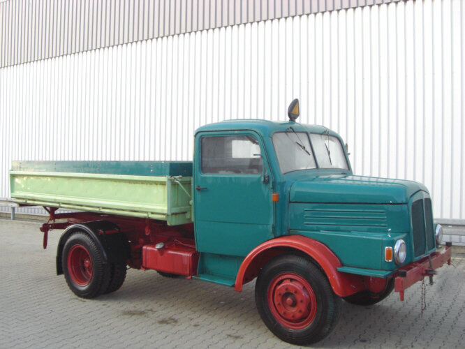 - H3A 4x2 IFA H3A 4x2 - Tippbil lastbil: bild 1 - H3A 4x2 IFA H3A 4x2 - Tippbil lastbil: bild 1