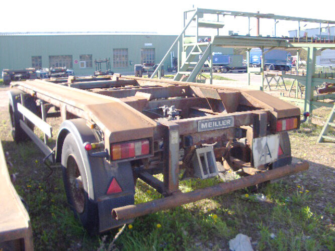 HKM G 18EB 5,0 - Lastväxlarsläp/ Liftdumpersläp: bild 1 HKM G 18EB 5,0 - Lastväxlarsläp/ Liftdumpersläp: bild 1