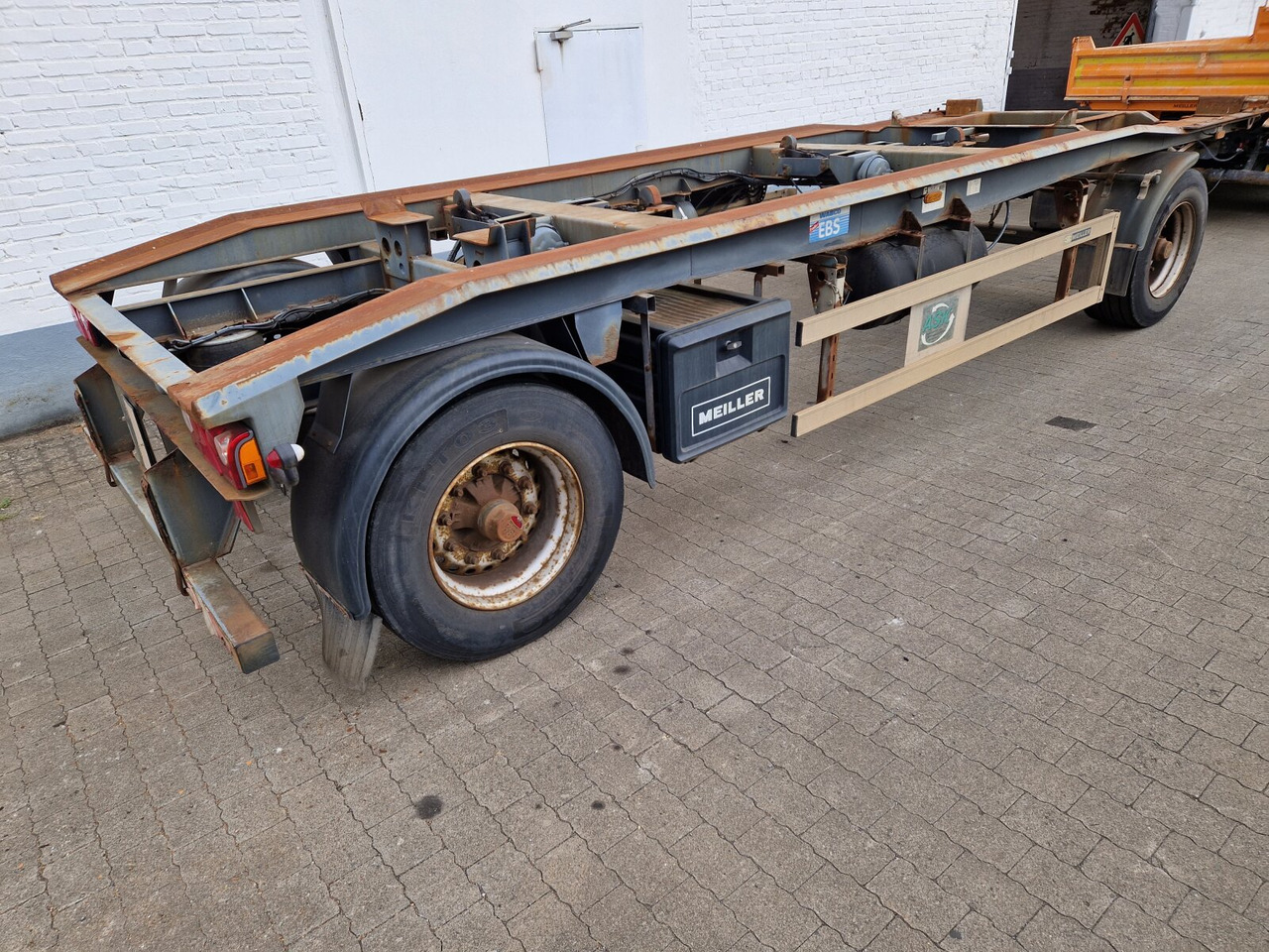 HKM G18 EL 5,0 G18 EL 5,0 Abrollanhänger - Lastväxlarsläp/ Liftdumpersläp: bild 4 HKM G18 EL 5,0 G18 EL 5,0 Abrollanhänger - Lastväxlarsläp/ Liftdumpersläp: bild 4