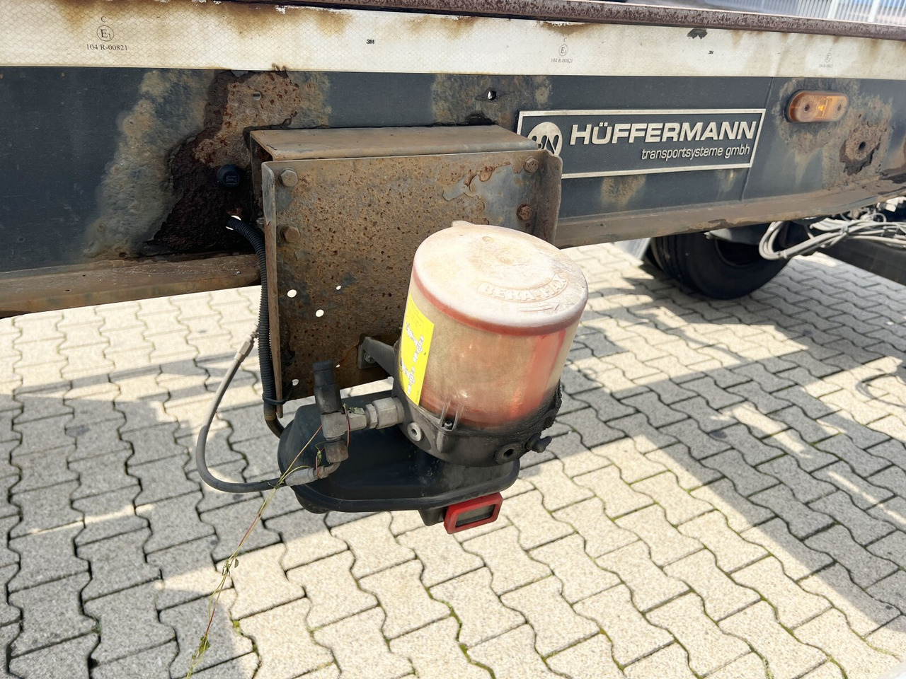 HSA 18.65 Schlittenabroller HSA 18.65 Schlittenabroller - Lastväxlarsläp/ Liftdumpersläp: bild 4 HSA 18.65 Schlittenabroller HSA 18.65 Schlittenabroller - Lastväxlarsläp/ Liftdumpersläp: bild 4