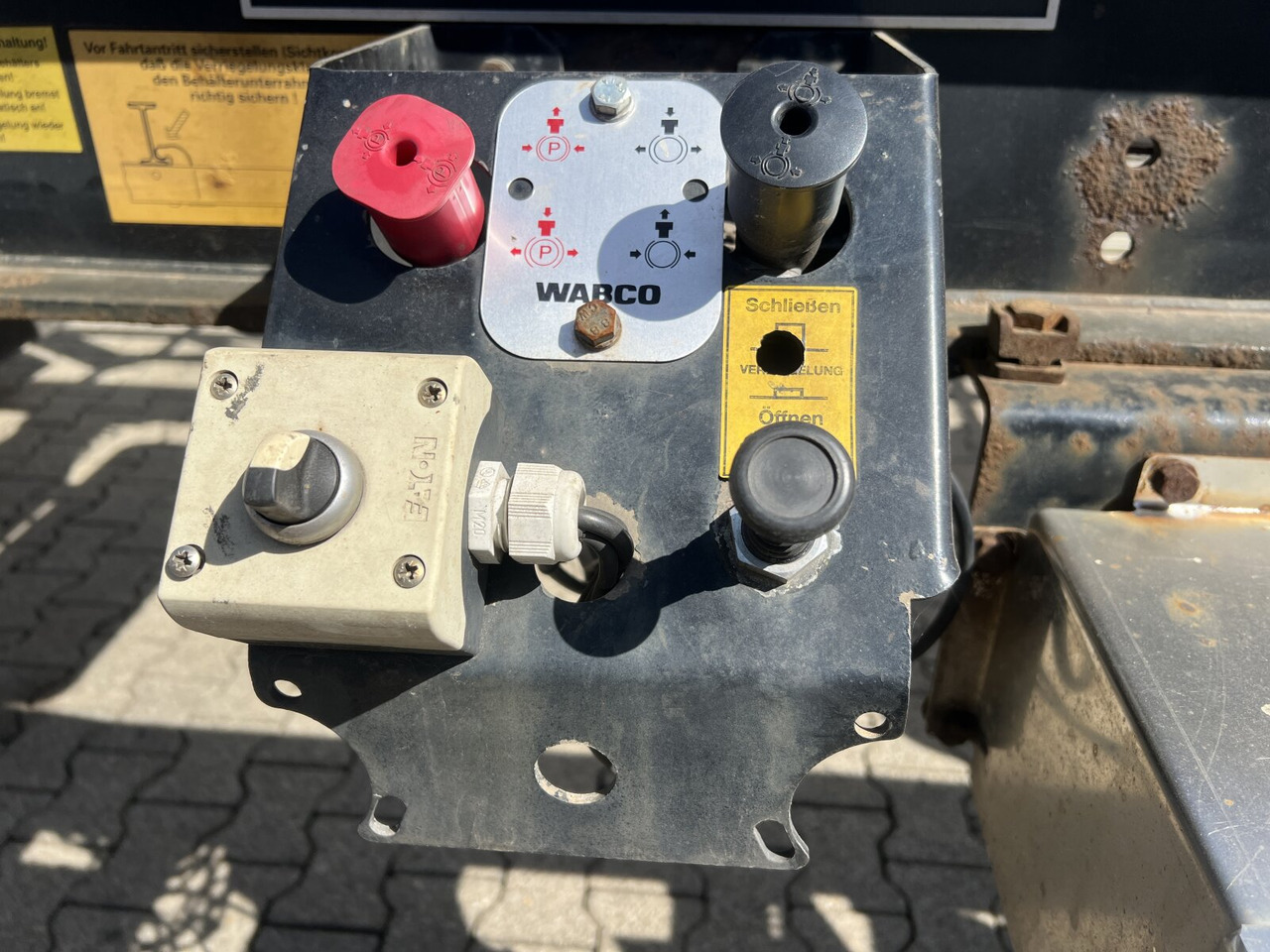 HSA 18.65 Schlittenabroller HUEFFERMANN HSA 18.65 Schlittenabroller - Lastväxlarsläp/ Liftdumpersläp: bild 2 HSA 18.65 Schlittenabroller HUEFFERMANN HSA 18.65 Schlittenabroller - Lastväxlarsläp/ Liftdumpersläp: bild 2