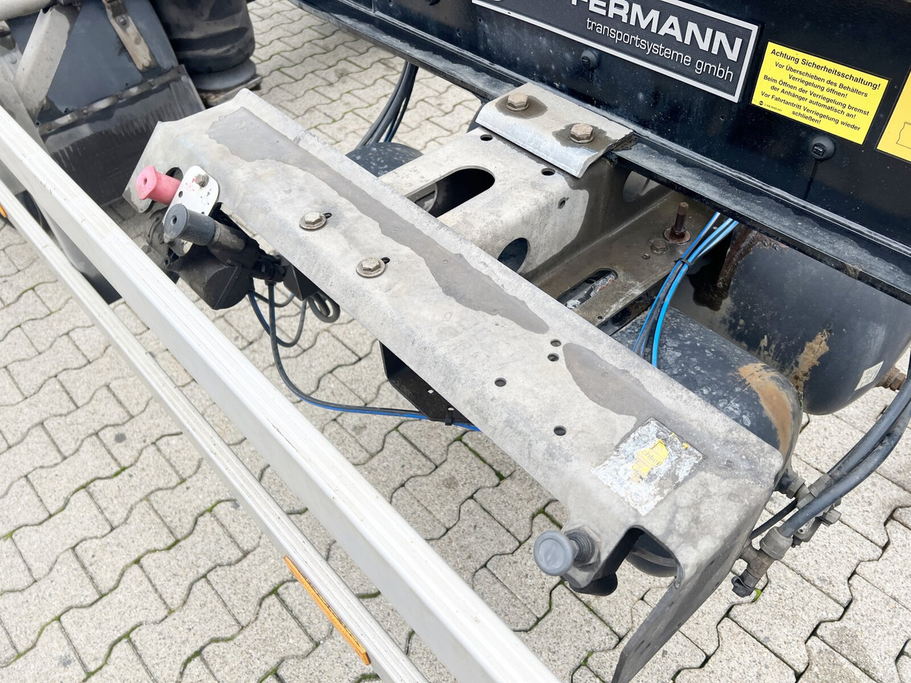 HSA 18.70 HSA 18.70 Schlittenabroller - Lastväxlarsläp/ Liftdumpersläp: bild 5 HSA 18.70 HSA 18.70 Schlittenabroller - Lastväxlarsläp/ Liftdumpersläp: bild 5