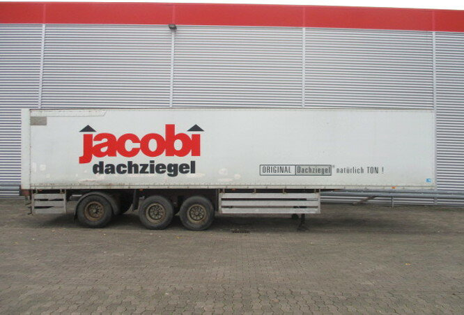 Kögel SAnh SF 24 SF 24 Kofferauflieger, gelenkte Achse, Rolltor, 77 cbm - Skåp semitrailer: bild 5 Kögel SAnh SF 24 SF 24 Kofferauflieger, gelenkte Achse, Rolltor, 77 cbm - Skåp semitrailer: bild 5