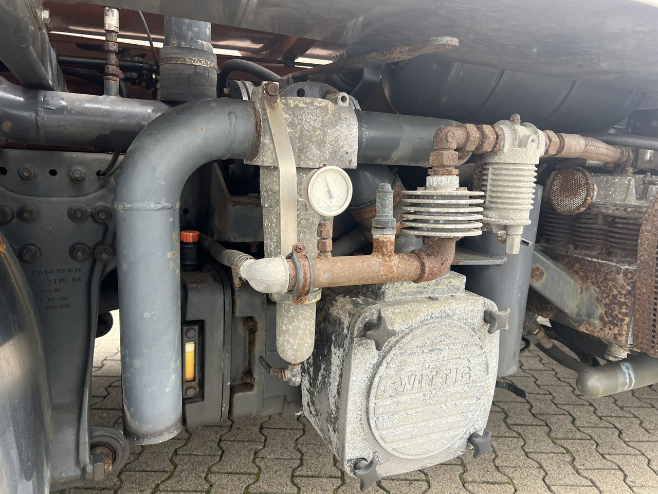 Mercedes-Benz Actros 2541 L 6x2 Actros 2541 L 6x2, Lenkachse, Küller Saug- und Spülwagen ca. 14m³ - Lastbil: bild 3 Mercedes-Benz Actros 2541 L 6x2 Actros 2541 L 6x2, Lenkachse, Küller Saug- und Spülwagen ca. 14m³ - Lastbil: bild 3