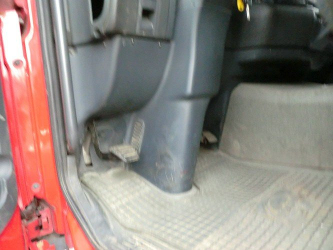 MAN TGA 18.360 4x2 TGA 18.360 4x2, Baustoff, Kran ATLAS 125.1 - Kranbil, Flakbil: bild 5 MAN TGA 18.360 4x2 TGA 18.360 4x2, Baustoff, Kran ATLAS 125.1 - Kranbil, Flakbil: bild 5