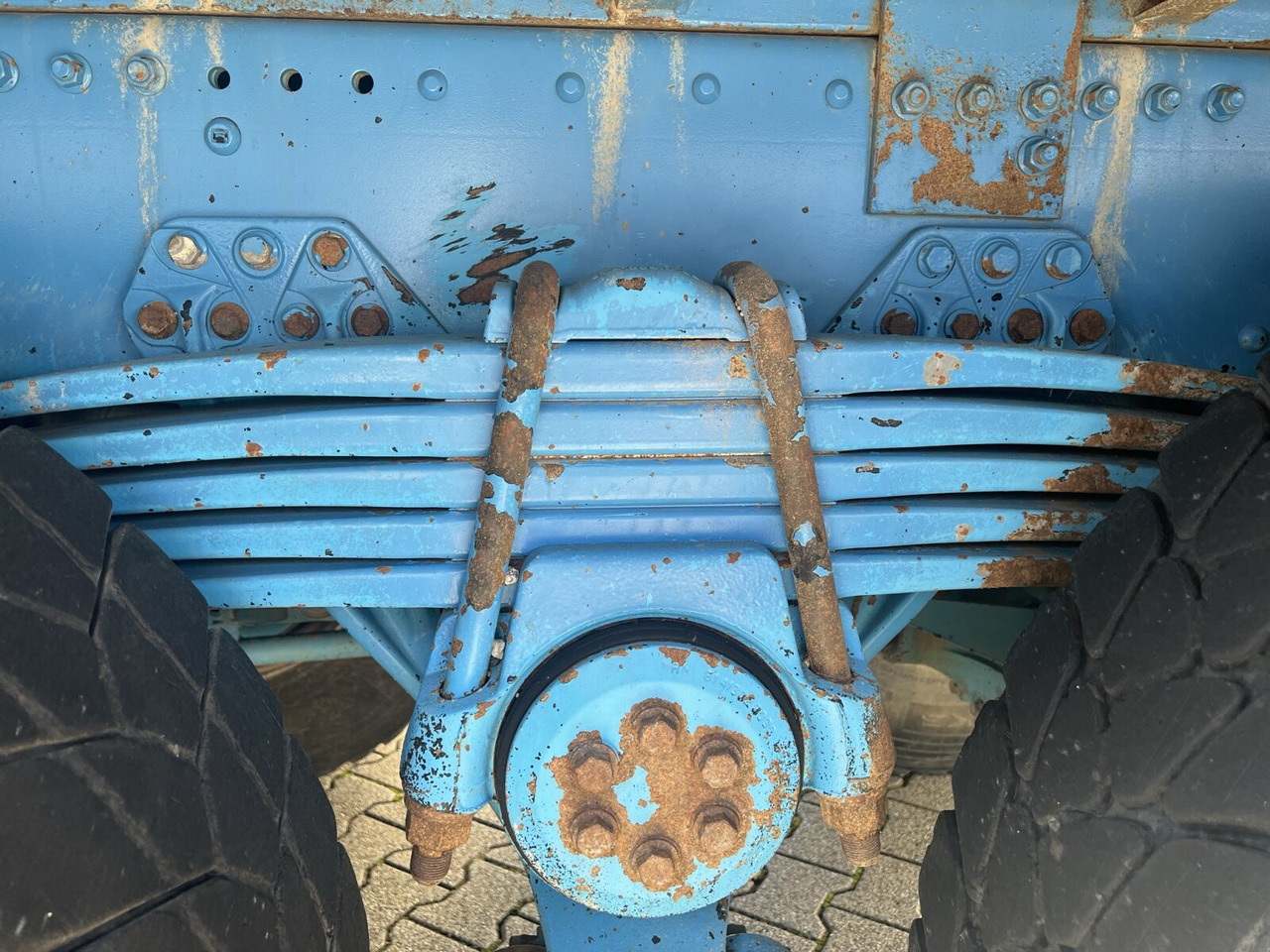 MAN TGA 26.310 6X6 BB TGA 26.310 6X6 BB mit Kran HMF 1253-K4, Funk - Kranbil, Flakbil: bild 5 MAN TGA 26.310 6X6 BB TGA 26.310 6X6 BB mit Kran HMF 1253-K4, Funk - Kranbil, Flakbil: bild 5