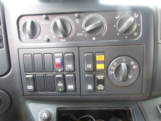 MAN TGA 26.350 6x2-2BL TGA 26.350/400 6x2-2BL FAUN POWER PRESS 524, OHNE MOTOR! - Sopbil: bild 5 MAN TGA 26.350 6x2-2BL TGA 26.350/400 6x2-2BL FAUN POWER PRESS 524, OHNE MOTOR! - Sopbil: bild 5