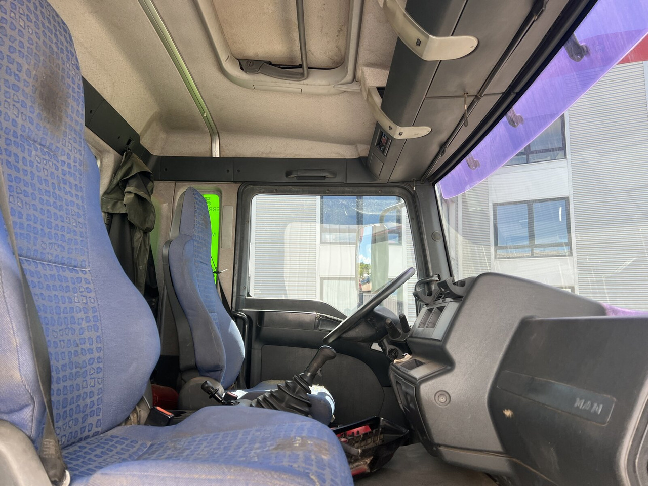 MAN TGA 26.363/410 6x4 BB TGA 26.363/410 6x4 BB, 2-S-Alukipper - Tippbil lastbil, Kranbil: bild 3 MAN TGA 26.363/410 6x4 BB TGA 26.363/410 6x4 BB, 2-S-Alukipper - Tippbil lastbil, Kranbil: bild 3