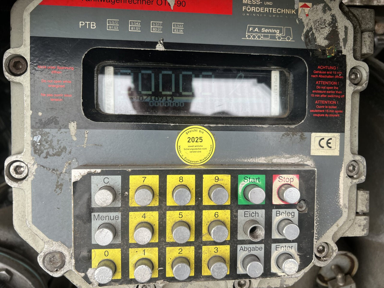 MAN TGA 26.400 6x2-4 BL TGA 26.400 6x2-4 BL, A1, Lenk-/Liftachse, ADR, Kässbohrer Tank ca. 20.820l, 3 Kammern - Tankbil: bild 5 MAN TGA 26.400 6x2-4 BL TGA 26.400 6x2-4 BL, A1, Lenk-/Liftachse, ADR, Kässbohrer Tank ca. 20.820l, 3 Kammern - Tankbil: bild 5