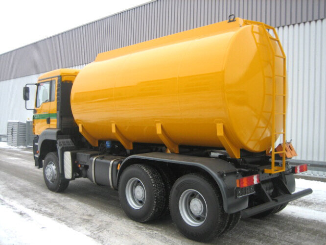 MAN TGA 26.430 6x6 - Tankbil: bild 3 MAN TGA 26.430 6x6 - Tankbil: bild 3