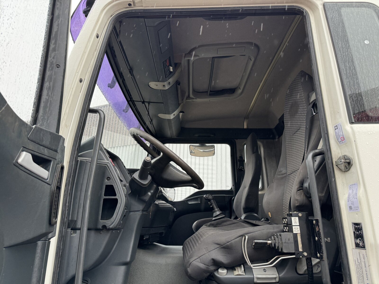 MAN TGA 33.350 6X4 BB TGA 33.350 6X4 BB mit Kran Hiab 166 E-3 HiDuo, Funk - Lastväxlare lastbil, Kranbil: bild 5 MAN TGA 33.350 6X4 BB TGA 33.350 6X4 BB mit Kran Hiab 166 E-3 HiDuo, Funk - Lastväxlare lastbil, Kranbil: bild 5