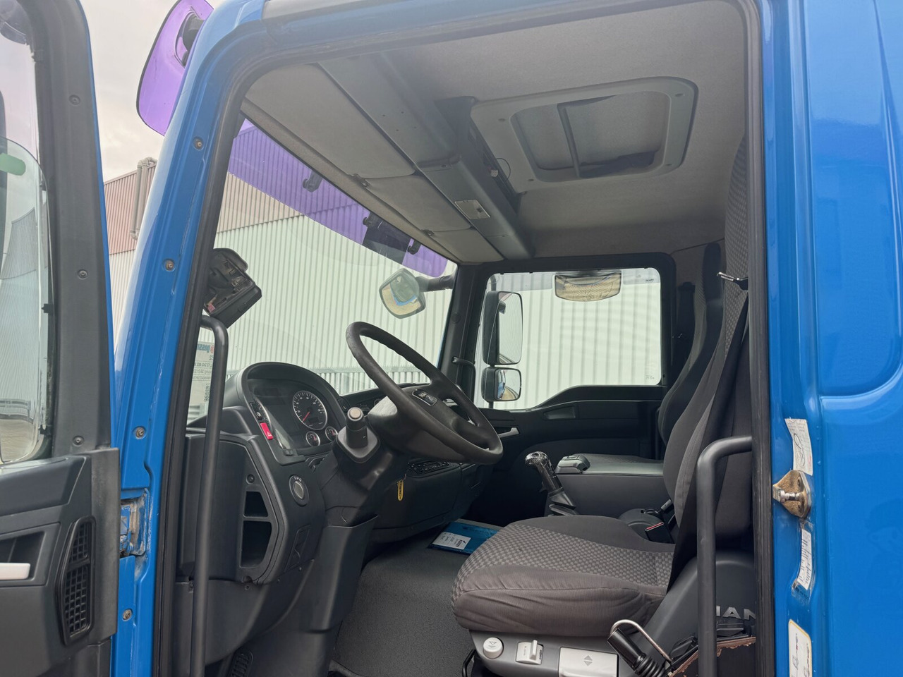 MAN TGL 12.240 4X2 BB TGL 12.240 4X2 BB, Tele-Absetzer - Liftdumper lastbil: bild 3 MAN TGL 12.240 4X2 BB TGL 12.240 4X2 BB, Tele-Absetzer - Liftdumper lastbil: bild 3