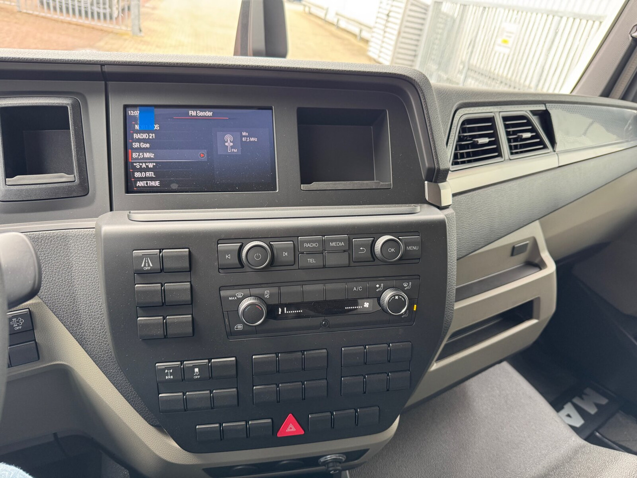 MAN TGL 8.160/190 4x2 BL CH TGL 8.160/190 4x2 BL CH, 3x VORHANDEN! - Chassi lastbil: bild 5 MAN TGL 8.160/190 4x2 BL CH TGL 8.160/190 4x2 BL CH, 3x VORHANDEN! - Chassi lastbil: bild 5